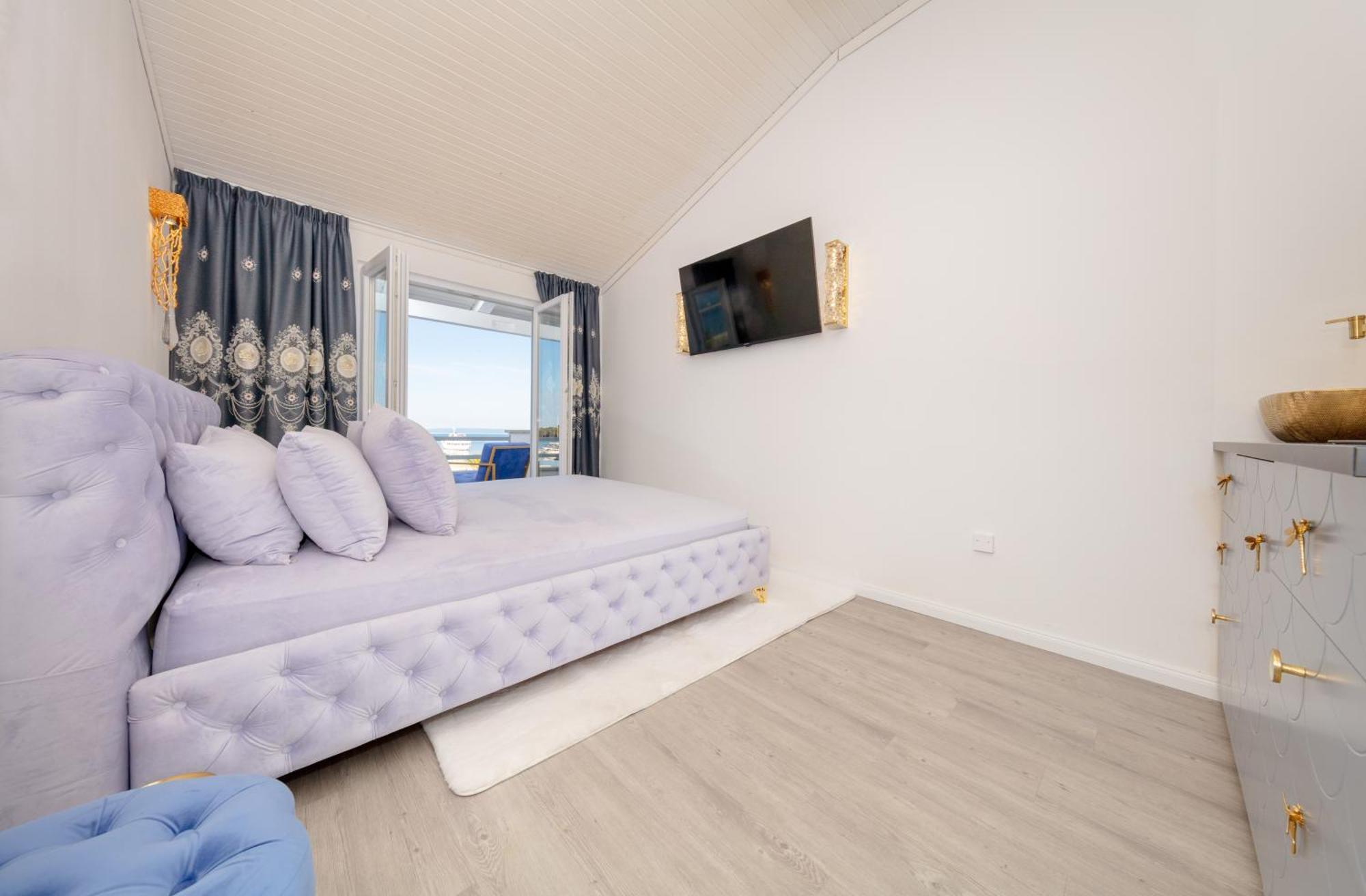 Boutique Residence Sundays نوفاليا الغرفة الصورة